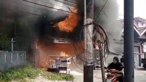 Tangkapan-layar-kebakaran-yang-terjadi-di-Jalan-Kalimantan-Kota-Palangkaraya.jpg