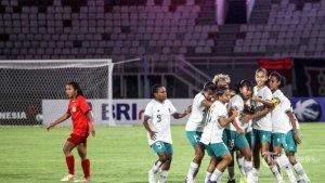 Timnas-putri-cewek.jpg