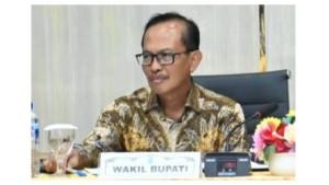 Wakil-Bupati-Lamandau_Abdul-Hamid_Camat.jpg
