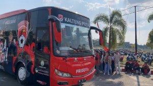 bus-baru-kalteng-putra.jpg