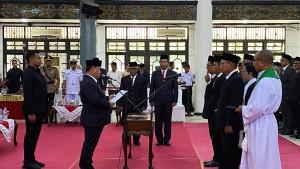pelantikan-pejabat-kotim-kalteng.jpg