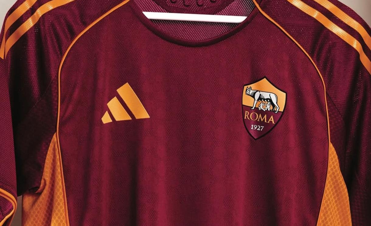 As-roma-Jersey-new-d.jpg