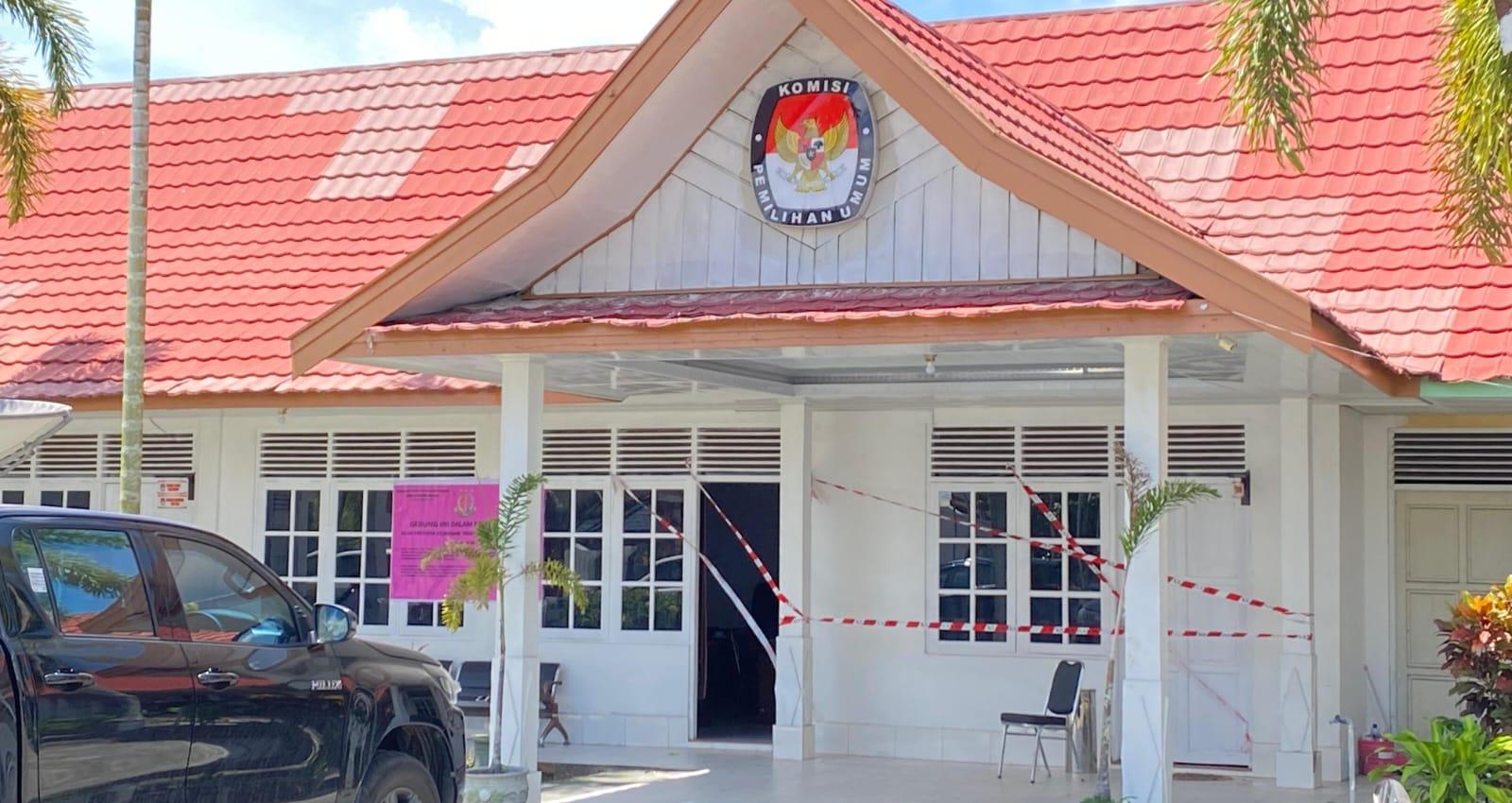 BN-KPU-Kotim-dieledah-1.jpg
