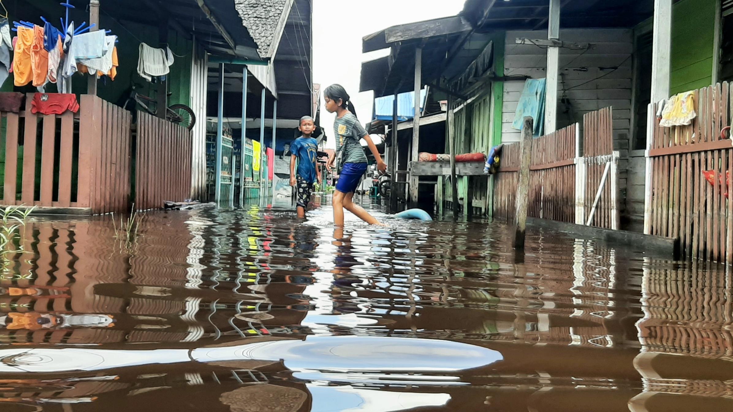 Banjir-di-Palangkaraya-3-Des-2024-ok.jpg