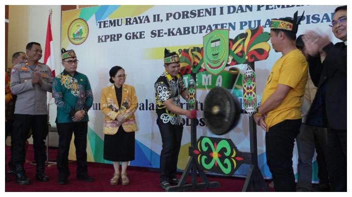 GKE-temu-pemuda-pulang-pisau.jpg