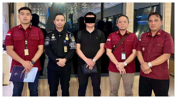 Imigrasi Palangka Raya Deportasi Warga Negara Asing asal RRT karena Langgar Izin Tinggal