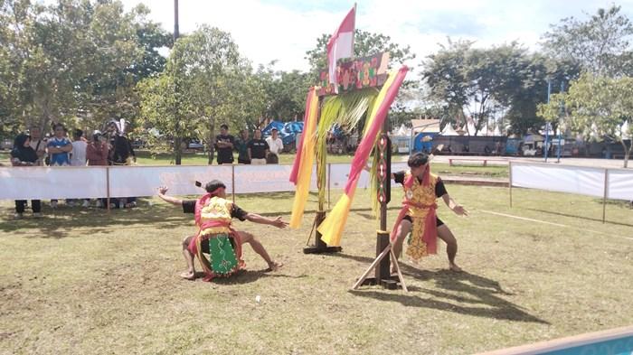 Lomba-lawang-sekepeng-di-Kotim.jpg