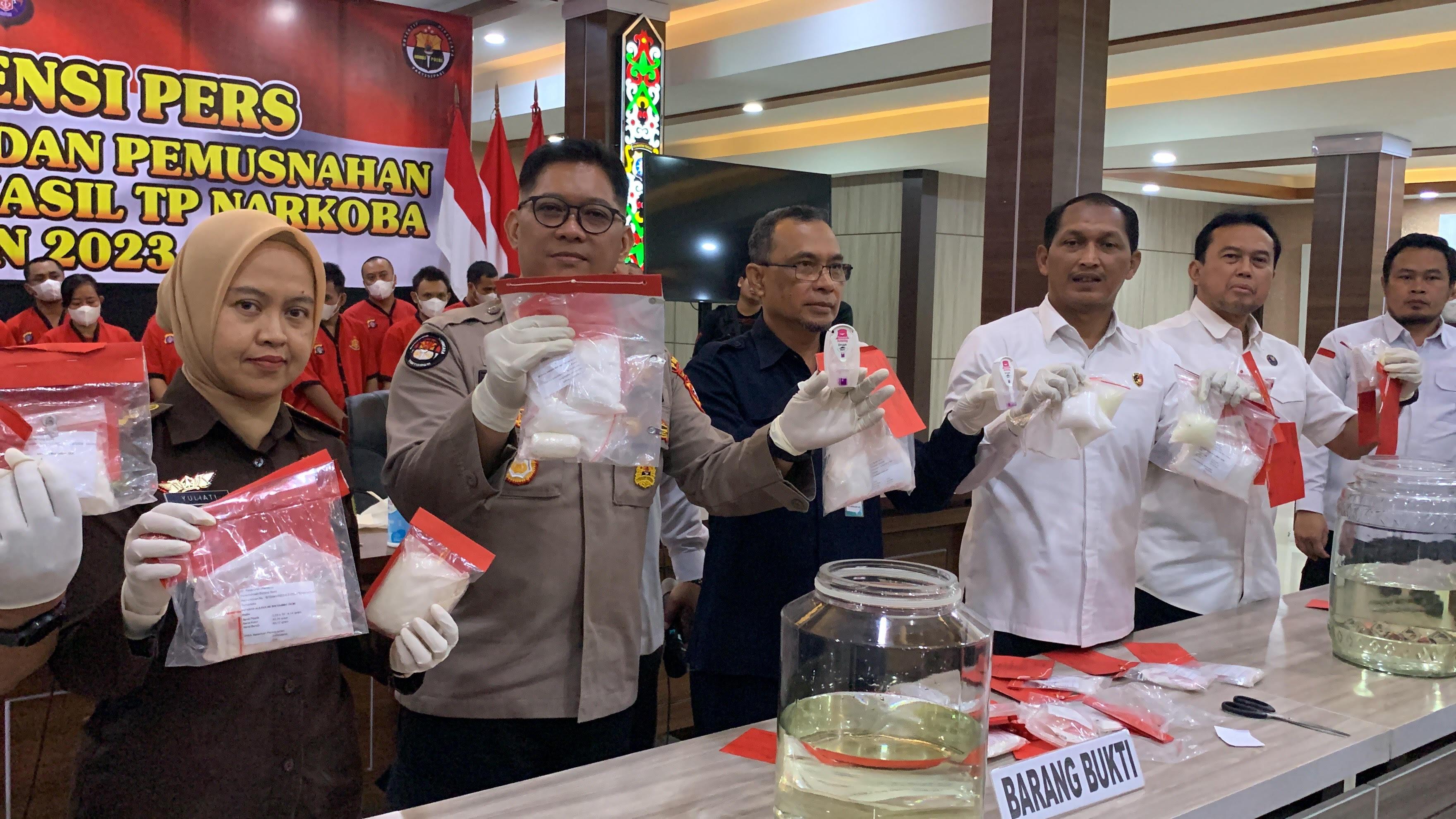 Polda Kalteng Tangani 564 Kasus dan 674 Tersangka Narkoba Selama 2023, Amankan Sabu 20 Kg Lebih