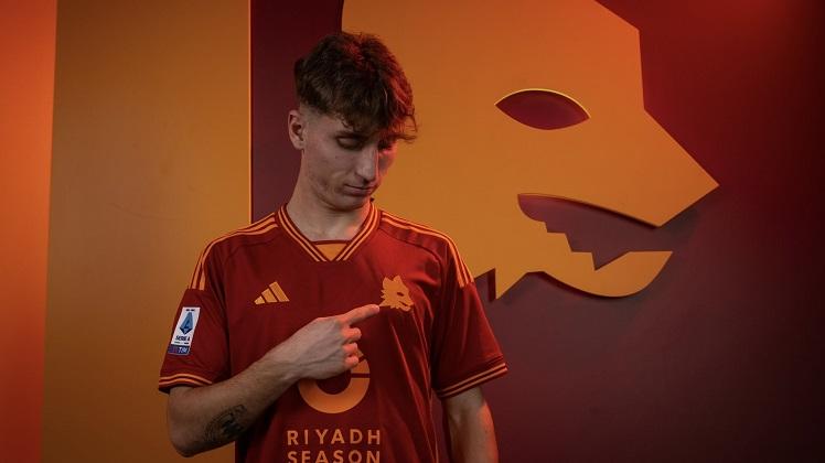 Pemain-AS-Roma-Tommaso-Baldanzi-direkrut-dari-Empoli.jpg