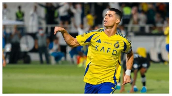 kalteng/Striker-Al-Nassr-Cristiano-Ronaldo-merayakan-gol-Liga-Arab-Saudi.jpg