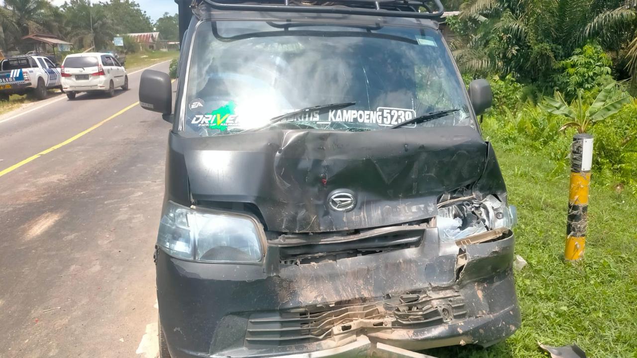Gegara Emak-emak Mendadak Belok, 6 Mobil Tabrakan Beruntun di Kobar Kalteng, Tak Ada Korban Jiwa