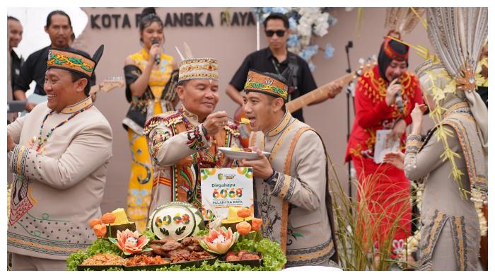 akrab-gubernur-kalteng-dan-wali-kota.jpg