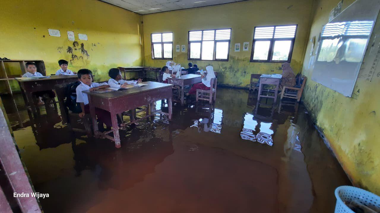 banjir-rob-15-Okt-2025.jpg