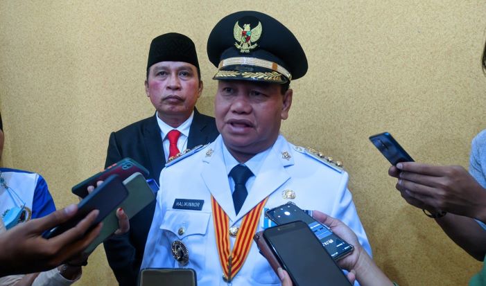 Bupati H Halikinnor Berikan Insentif Guru Mengaji di Kotim, Camat Diminta Lakukan Pendataan
