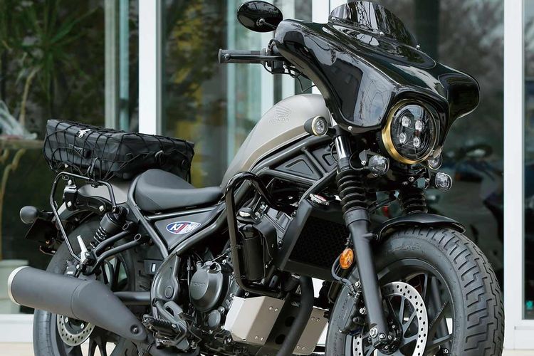 honda-rebel-500-bergaya-touring-seperti-harley-davidson-street-glide.jpg