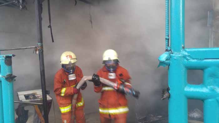 Gedung Kampus IPB di Dramaga Bogor Terbakar