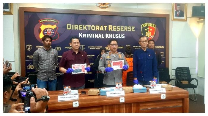 Breaking News - Tangkap Pelajar SMA di Sampit Promosikan Judi Online, Polda Ringkus Dua Wanita Muda