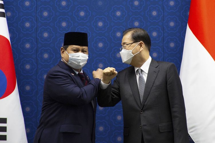 menteri-pertahanan-indonesia-prabowo-subianto-dengan-menlu-korsel.jpg