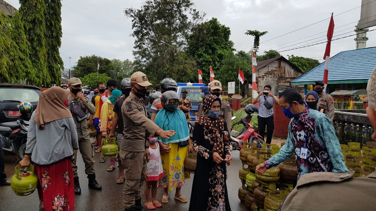 operasi-pasar-elpiji-tala-kalsel.jpg