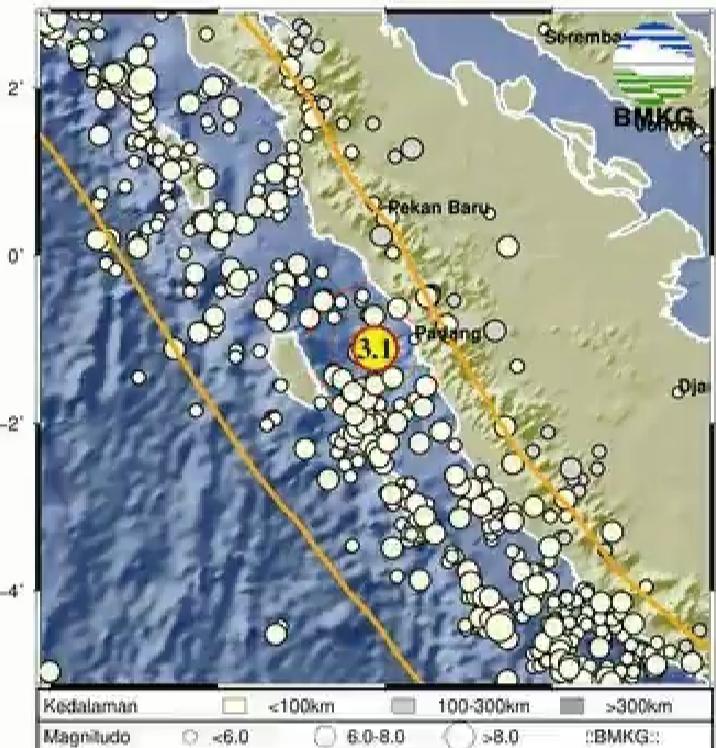 pariaman-sumbar-diguncang-gempa-welfne2jkrf.jpg