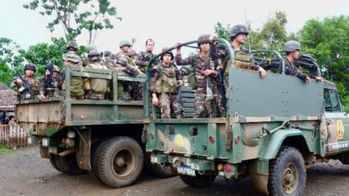 tribun-kalteng-abu-sayyaf-dan-pasukan-militer-filipina_20180917_062940.jpg