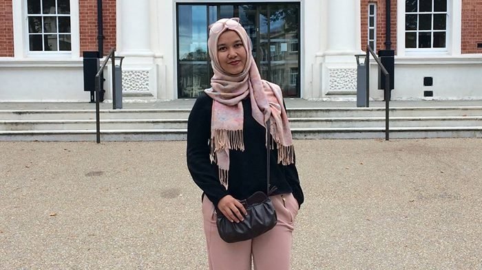 tribun-kalteng-aghnia-adzkia-dipaksa-lepas-jilbab_20170412_131840.jpg