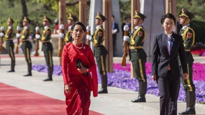 tribun-kalteng-aung-san-suu-kyi_20170907_063030.jpg