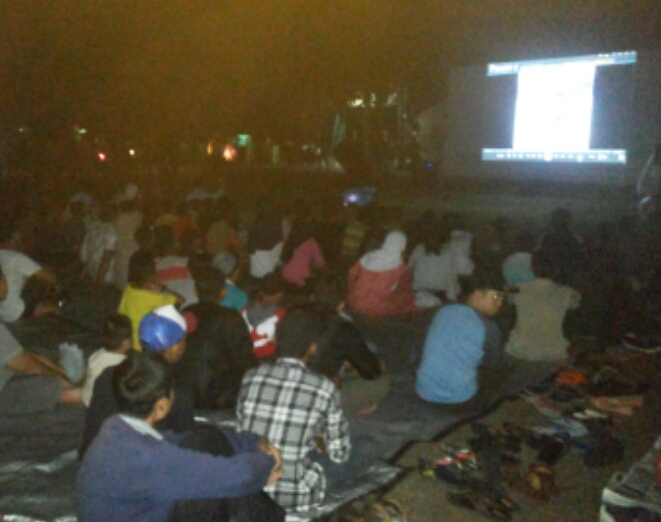 tribun-kalteng-nonton-film-g30spki_20170922_195817.jpg