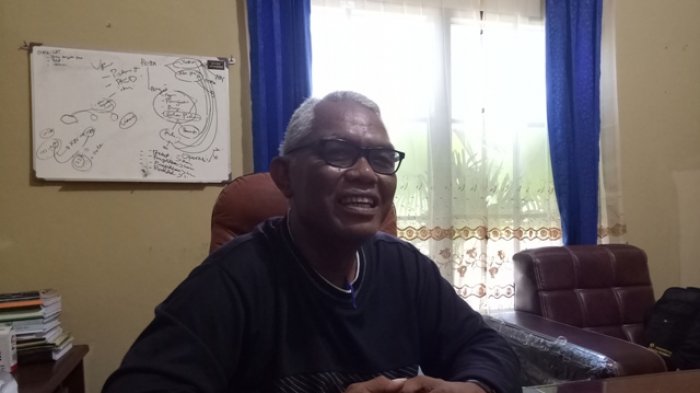 tribunkalteng-plt-kepala-satpol-pp-kotabaru-fathan-nor_20171020_131436.jpg