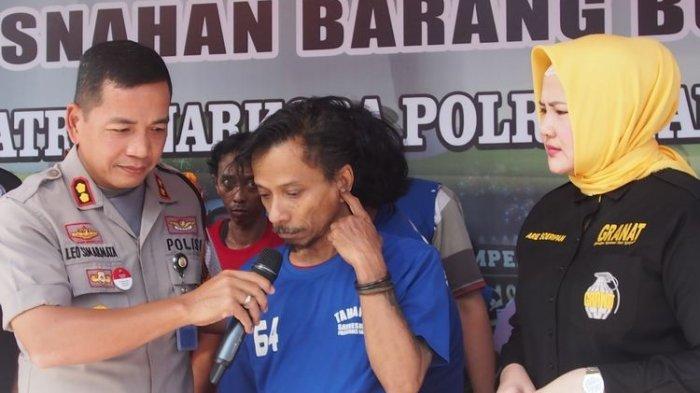 tribunkaltengcom-basist-boomerang-hubert-henry-limahelu.jpg
