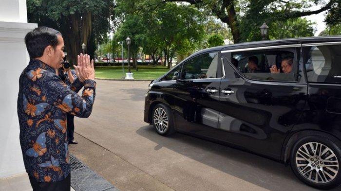 tribunkaltengcom-jokowi-lepas-sby_20171028_055618.jpg
