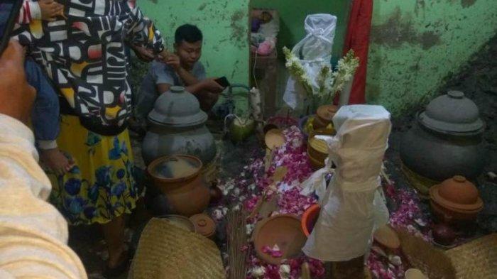 tribunkaltengcom-mbah-pani-jalani-topo-pendem.jpg