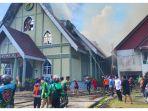 Gereja-Maranatha-yang-terletak-di-Jalan-Diponegoro-Kota-Palangka-Raya-terbakar.jpg
