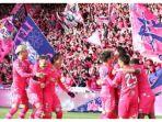Ilustrasi-pemain-Cerezo-Osaka-merayakan-gol-dalam-laga-Liga-Jepang-2024.jpg