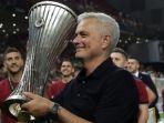 Jose-Mourinho-juara6.jpg