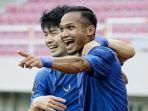 Oktafianus-Fernando-dan-Taisei-Marukawa-PSIS-vs-Persita-Piala-Presiden-2022.jpg