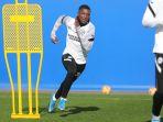 Pemain-Brighton-Moises-Caicado-diminati-Arsenal-Liverpool-MU.jpg