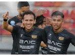 Pemain-Dewa-United-Egy-Maulana-Vikri-merayakan-gol.jpg