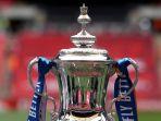 Tropi-Piala-FA-atau-FA-Cup-2022.jpg