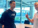 cristiano-ronaldo-dan-pelatih-manchester-united-ole-gunnar-solskjaer.jpg