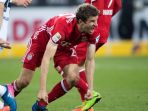 ekspresi-thomas-muller-setelah-mencetak-gol-ke-gawang-borussia-moenchengladbach_20170320_060631.jpg
