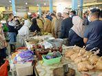 harga-daging-ayam-potong-di-pasar-tradisional-palangkaraya-masih-stabil.jpg