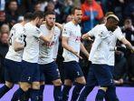 hujan-gol-tottenham.jpg