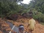 tanah-longsor-di-jalur-gunung-mas-okk.jpg
