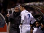 tribun-kalteng-jose-mourinho-dan-cristiano-ronaldo_20170621_094441.jpg