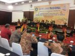 tribun-kalteng-tarian-dayak_20170503_200352.jpg