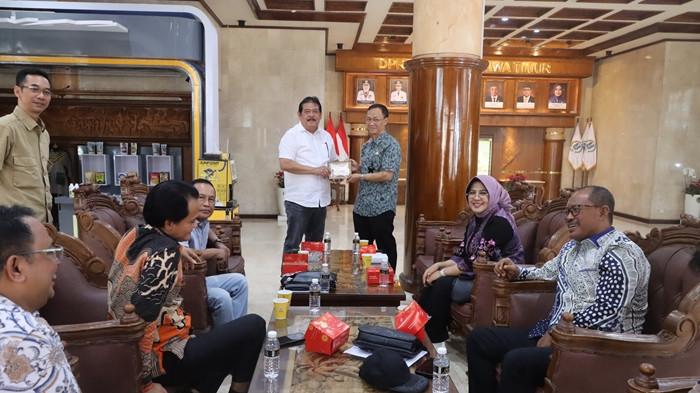 Komisi III DPRD Kaltim Belajar Pengawasan Jalan ke DPRD Jawa Timur