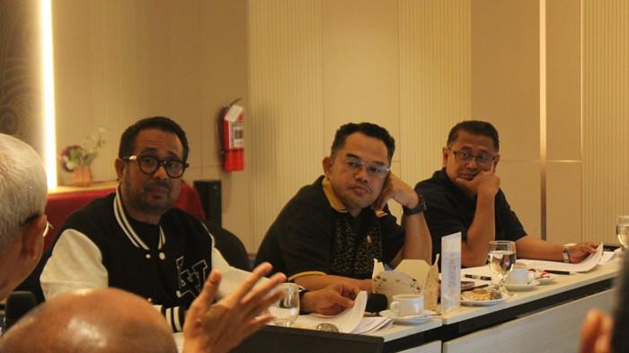 DPRD Kaltim Matangkan Ranperda Penyesuaian Status Hukum BUMD