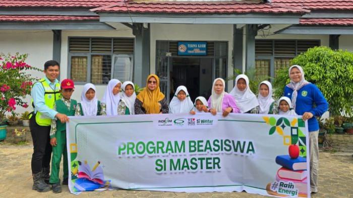 KPP Mining INDE sukses melaksanakan penyerahan bantuan pendidikan melalui 