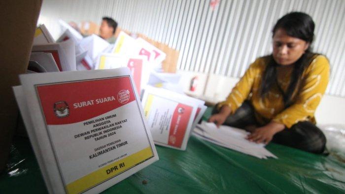 KPU Balikpapan Temukan Ribuan Surat Suara yang Rusak, Target Pelipatan Selesai 19 Januari